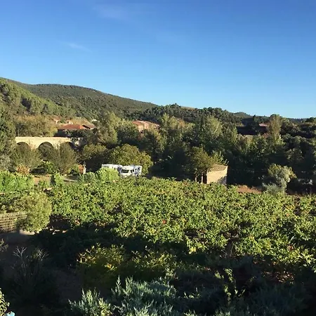 La Vie En Rose, Chambres D'hôtes- Alojamento de Acomodação e Pequeno-almoço Roquebrun